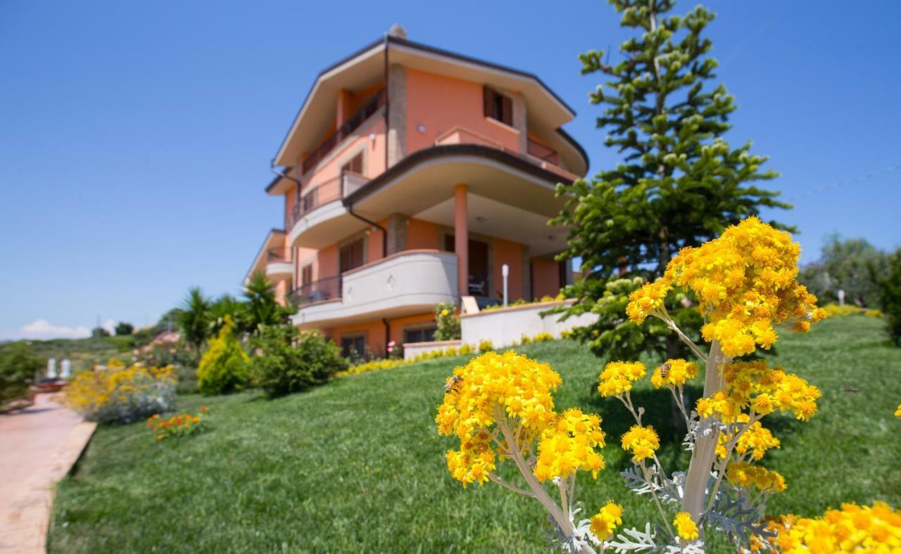 B&B Paradiso San Salvo Luaran gambar